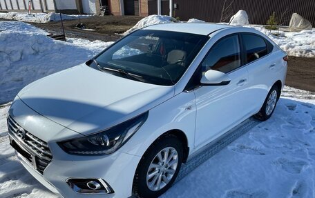 Hyundai Solaris II рестайлинг, 2018 год, 1 450 000 рублей, 4 фотография