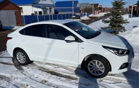 Hyundai Solaris II рестайлинг, 2018 год, 1 450 000 рублей, 2 фотография