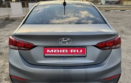 Hyundai Solaris II рестайлинг, 2018 год, 1 370 000 рублей, 6 фотография