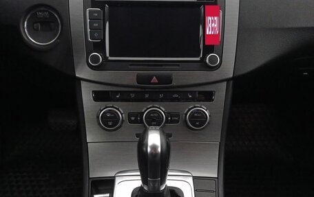 Volkswagen Passat B7, 2012 год, 890 000 рублей, 12 фотография