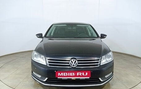 Volkswagen Passat B7, 2012 год, 890 000 рублей, 2 фотография