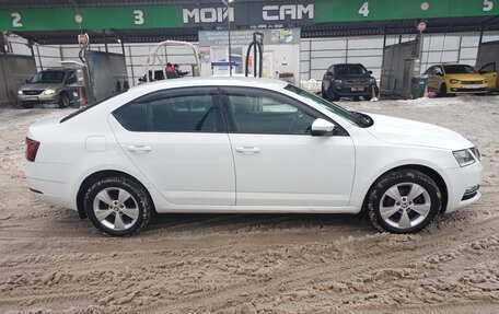 Skoda Octavia, 2018 год, 1 870 000 рублей, 9 фотография