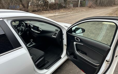 KIA cee'd III, 2020 год, 1 799 999 рублей, 10 фотография