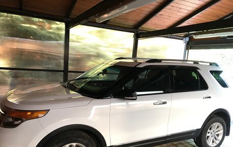 Ford Explorer VI, 2013 год, 2 100 000 рублей, 3 фотография