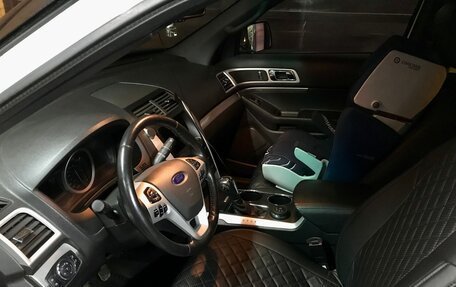 Ford Explorer VI, 2013 год, 2 100 000 рублей, 9 фотография