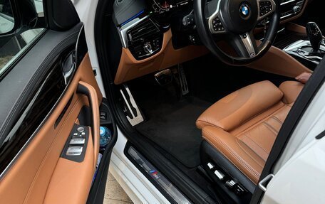 BMW 5 серия, 2020 год, 5 100 000 рублей, 10 фотография