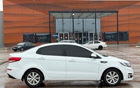 KIA Rio III рестайлинг, 2015 год, 950 000 рублей, 4 фотография