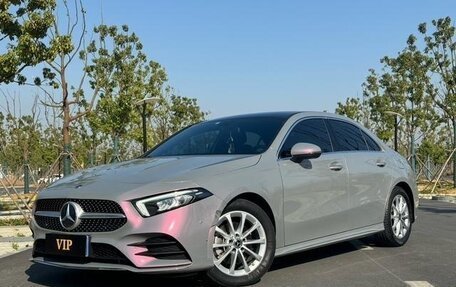 Mercedes-Benz A-Класс, 2021 год, 1 920 000 рублей, 2 фотография