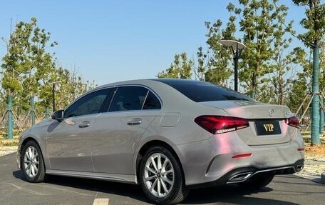Mercedes-Benz A-Класс, 2021 год, 1 920 000 рублей, 7 фотография
