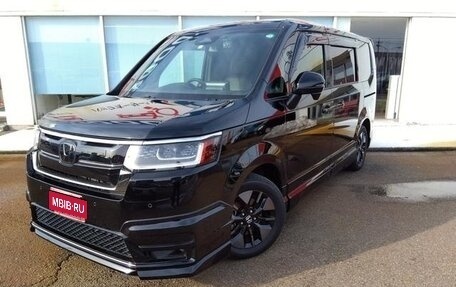 Honda Stepwgn, 2022 год, 2 149 000 рублей, 1 фотография