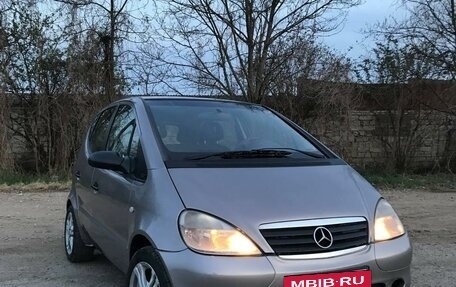 Mercedes-Benz A-Класс, 2000 год, 500 000 рублей, 4 фотография