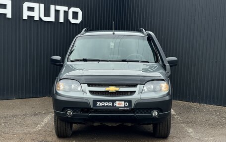 Chevrolet Niva I рестайлинг, 2019 год, 889 000 рублей, 2 фотография
