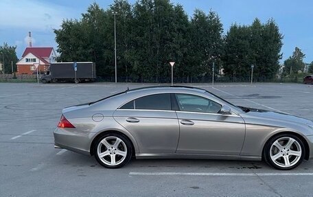 Mercedes-Benz CLS, 2004 год, 1 100 000 рублей, 4 фотография