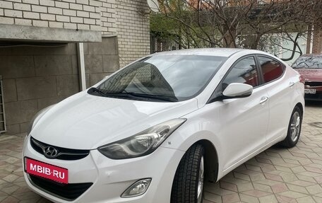 Hyundai Avante, 2012 год, 960 000 рублей, 1 фотография