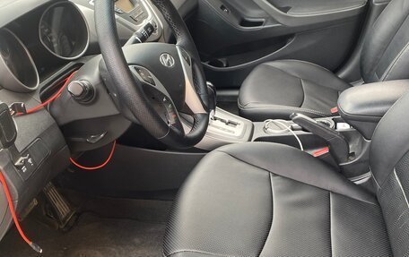 Hyundai Avante, 2012 год, 960 000 рублей, 4 фотография