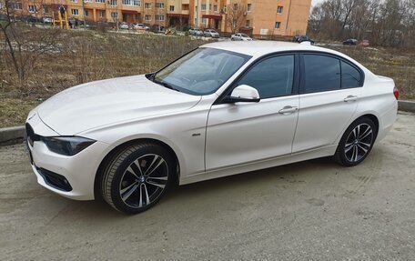 BMW 3 серия, 2017 год, 3 350 000 рублей, 3 фотография
