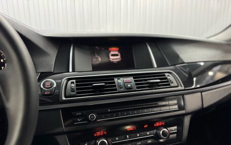 BMW 5 серия, 2015 год, 1 897 000 рублей, 15 фотография