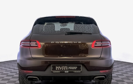 Porsche Macan I рестайлинг, 2016 год, 3 490 000 рублей, 6 фотография