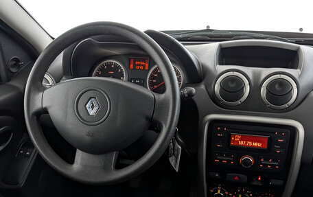 Renault Duster I рестайлинг, 2014 год, 1 195 000 рублей, 25 фотография