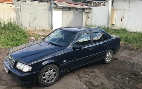 Mercedes-Benz C-Класс, 1998 год, 400 000 рублей, 3 фотография