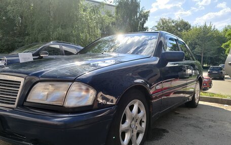 Mercedes-Benz C-Класс, 1998 год, 400 000 рублей, 18 фотография