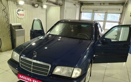 Mercedes-Benz C-Класс, 1998 год, 400 000 рублей, 14 фотография