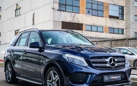 Mercedes-Benz GLE, 2015 год, 3 500 000 рублей, 2 фотография