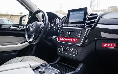 Mercedes-Benz GLE, 2015 год, 3 500 000 рублей, 26 фотография