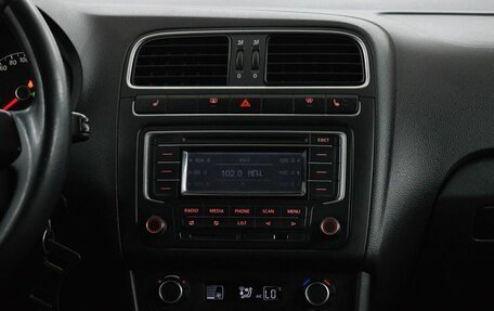 Volkswagen Polo VI (EU Market), 2015 год, 890 000 рублей, 7 фотография