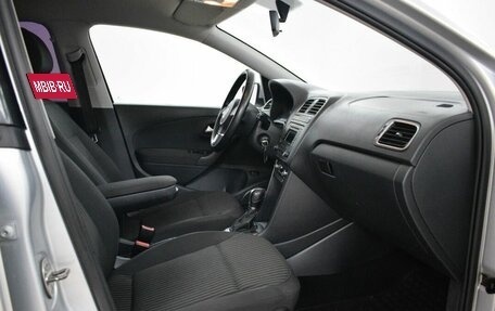 Volkswagen Polo VI (EU Market), 2015 год, 890 000 рублей, 9 фотография