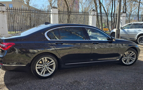 BMW 7 серия, 2017 год, 2 фотография