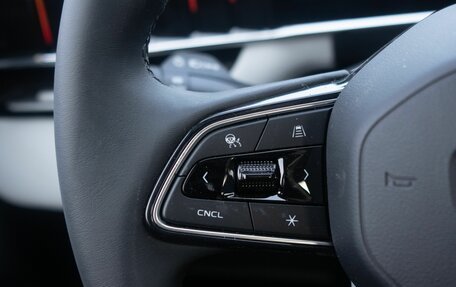 Geely Atlas, 2025 год, 3 628 990 рублей, 13 фотография