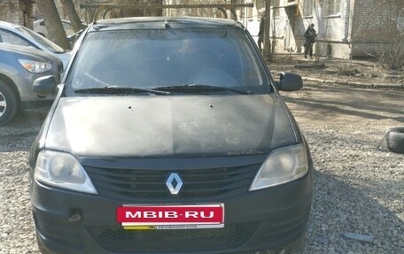 Renault Logan I, 2012 год, 300 000 рублей, 2 фотография