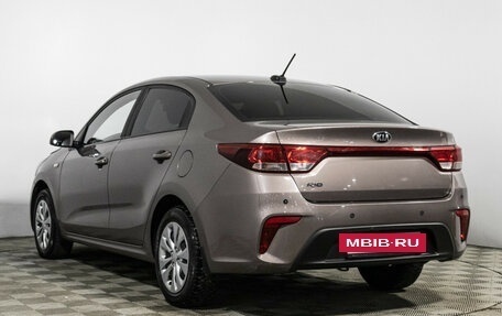 KIA Rio IV, 2017 год, 1 370 000 рублей, 7 фотография
