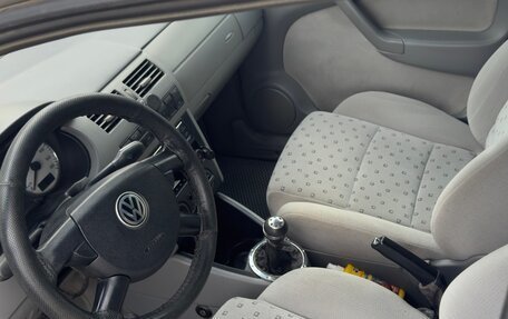 Volkswagen Pointer, 2005 год, 214 999 рублей, 8 фотография