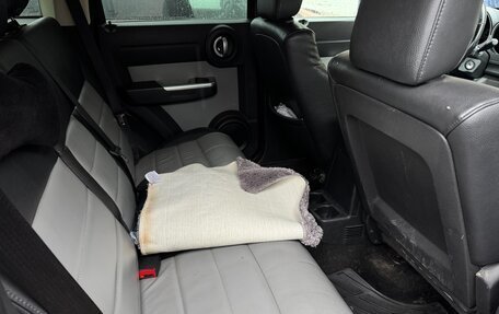 Dodge Nitro, 2007 год, 1 400 000 рублей, 16 фотография