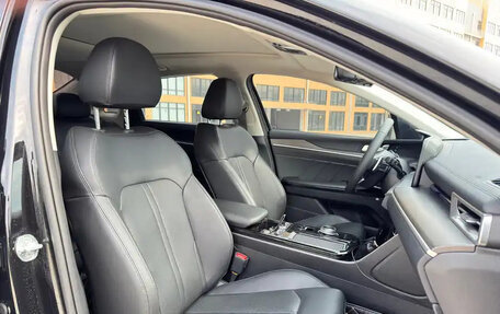 KIA K5, 2020 год, 2 300 000 рублей, 9 фотография