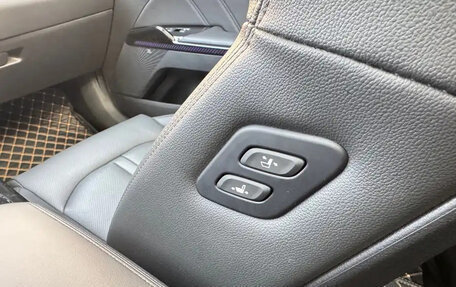 KIA K5, 2020 год, 2 300 000 рублей, 13 фотография