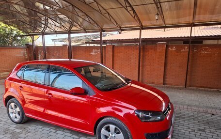 Volkswagen Polo VI (EU Market), 2012 год, 950 000 рублей, 1 фотография
