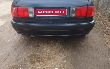 Audi 80, 1995 год, 270 000 рублей, 3 фотография