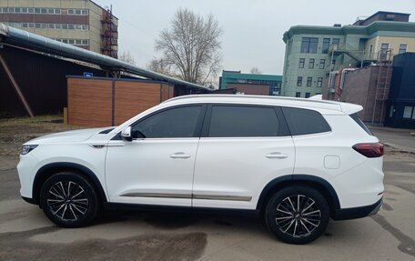 Chery Tiggo 8 Pro, 2021 год, 1 999 999 рублей, 6 фотография