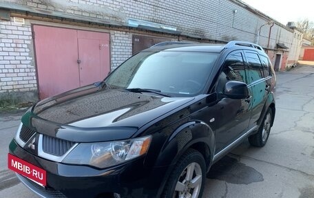 Mitsubishi Outlander III рестайлинг 3, 2008 год, 920 000 рублей, 7 фотография