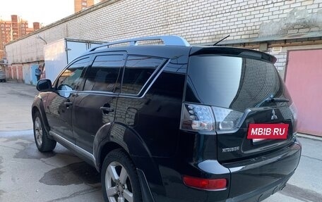 Mitsubishi Outlander III рестайлинг 3, 2008 год, 920 000 рублей, 6 фотография