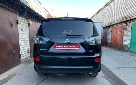 Mitsubishi Outlander III рестайлинг 3, 2008 год, 920 000 рублей, 5 фотография