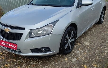 Chevrolet Cruze II, 2012 год, 850 000 рублей, 5 фотография