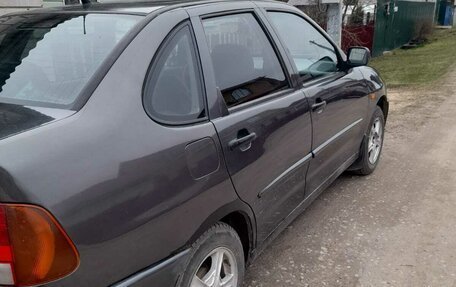Volkswagen Polo III рестайлинг, 1998 год, 250 000 рублей, 9 фотография
