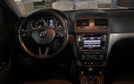 Skoda Yeti I рестайлинг, 2016 год, 1 390 000 рублей, 20 фотография