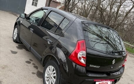 Renault Sandero I, 2012 год, 625 000 рублей, 2 фотография