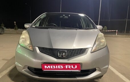 Honda Fit III, 2009 год, 1 250 000 рублей, 2 фотография
