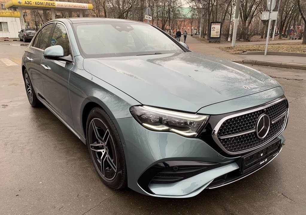 Mercedes-Benz E-Класс, 2024 год, 9 990 000 рублей, 2 фотография
